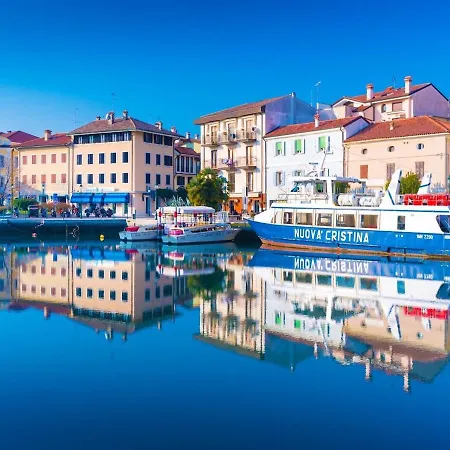 Apartamento Adorable Seaview Flat At Pineta